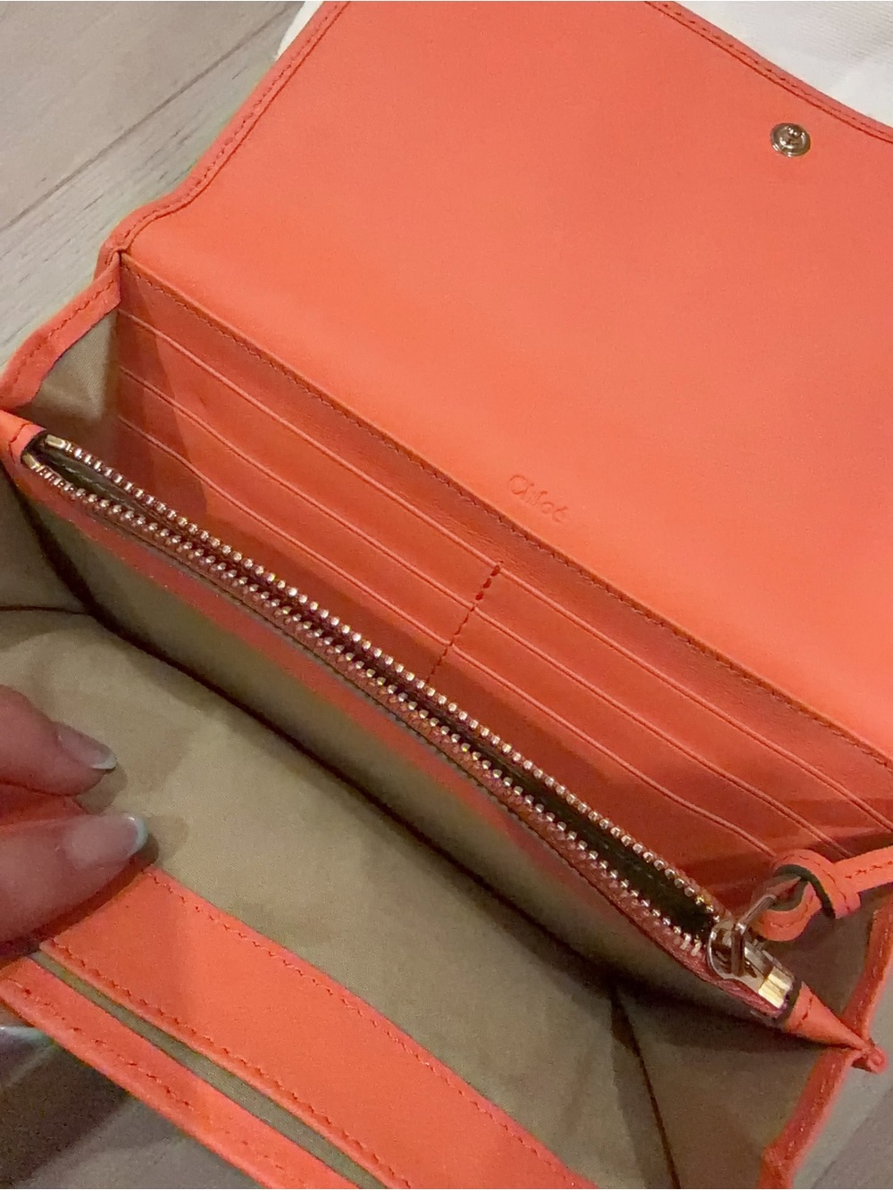 Chloé Coral Leather Bow Continental Wallet🍑 - Picture 3 of 4